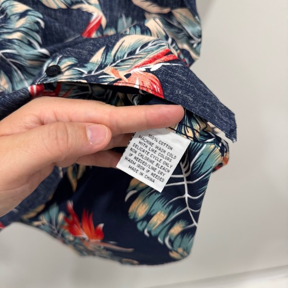 Molokai Surf Co Short Sleeve Hawaiian Print Button Up Short Blue Large Cotton - Picture 5 of 5